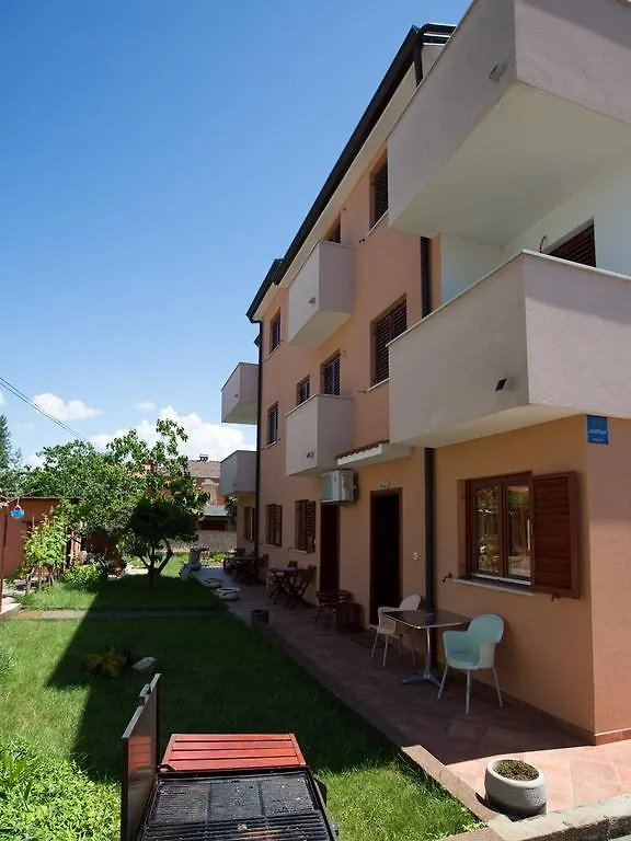 Apartments Nives Nb Savudrija Croatia